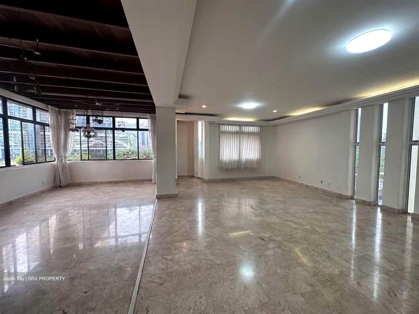 Lloyd Court (D9), Apartment #562070321